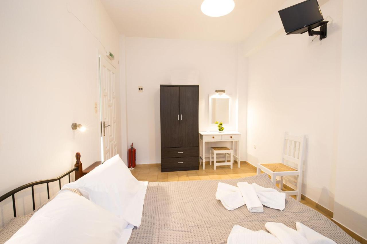 Platis Gialos  Prasini Gonia Bed & Breakfast エクステリア 写真